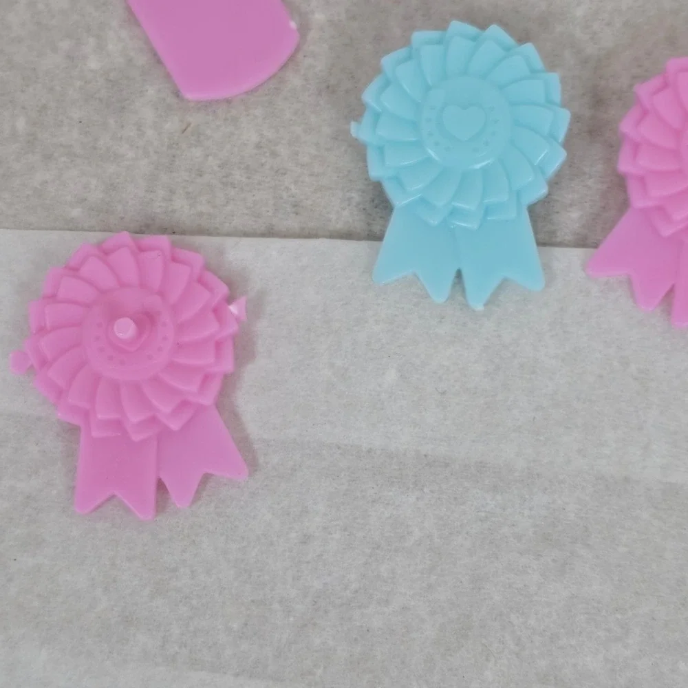 13pc barbie Horse Stable‎ Equestrian Accessories Pink Blue Ribbons Trophy Toy